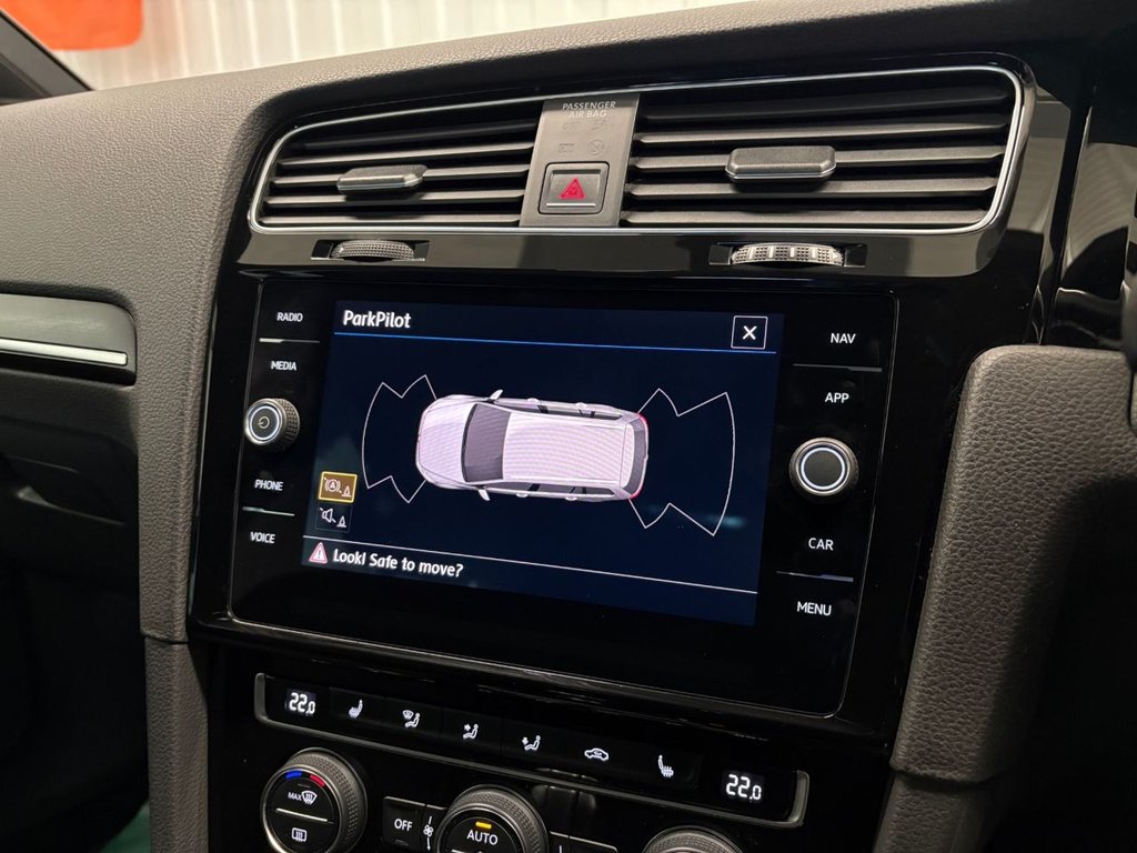 Used Volkswagen Golf 2018 for sale - 77558044: Photo 23