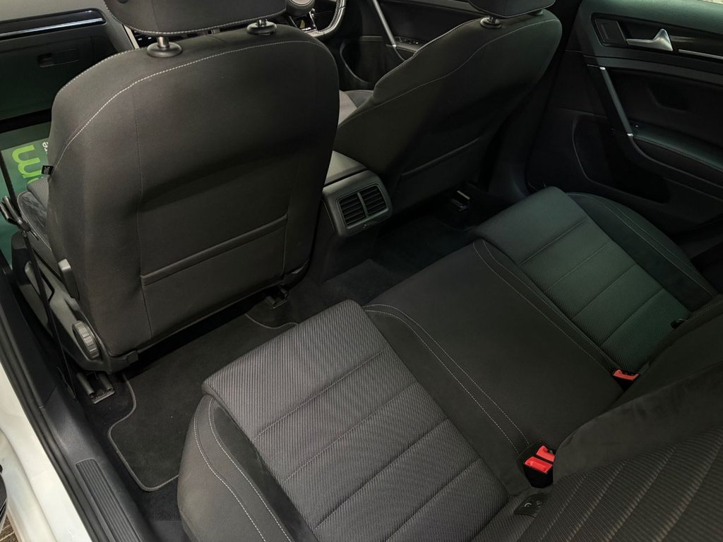 Used Volkswagen Golf 2018 for sale - 77558044: Photo 35