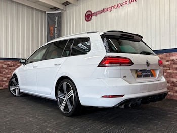 Used Volkswagen Golf 2018 for sale - 77558044: Photo