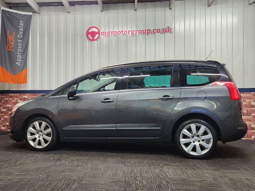 Used Peugeot 5008 2013 for sale - 76333143: Photo 13