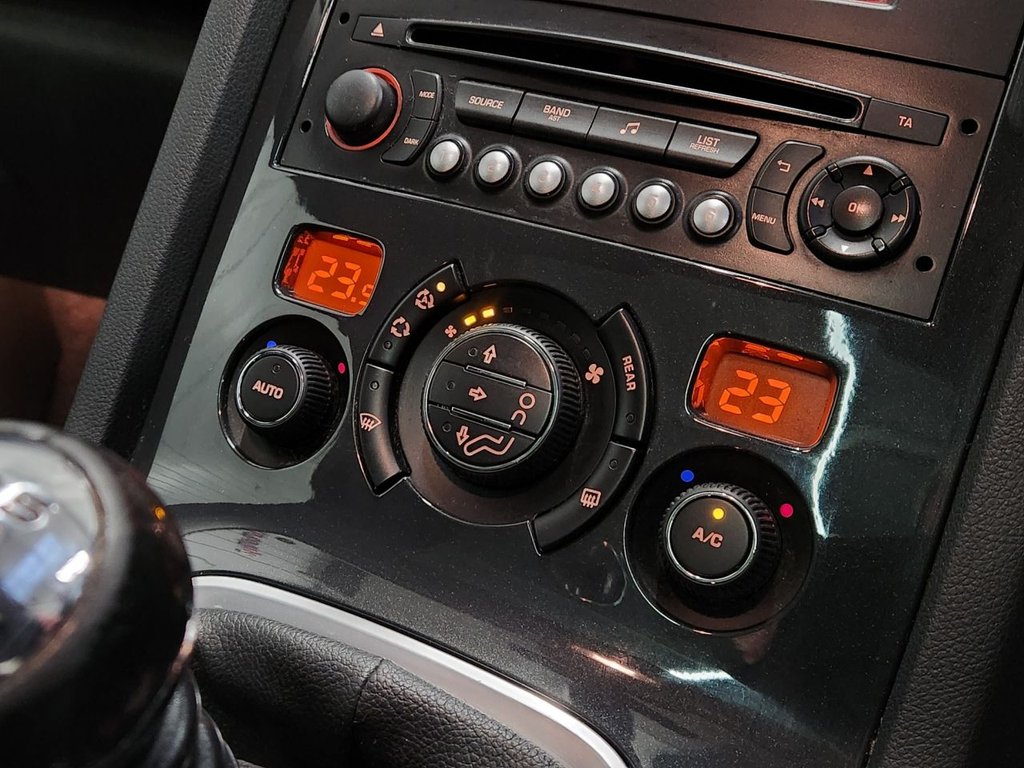 Used Peugeot 5008 2013 for sale - 76333143: Photo 23