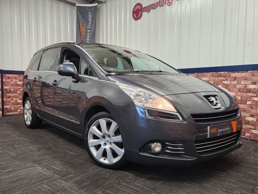 Used Peugeot 5008 2013 for sale - 76333143: Photo 3