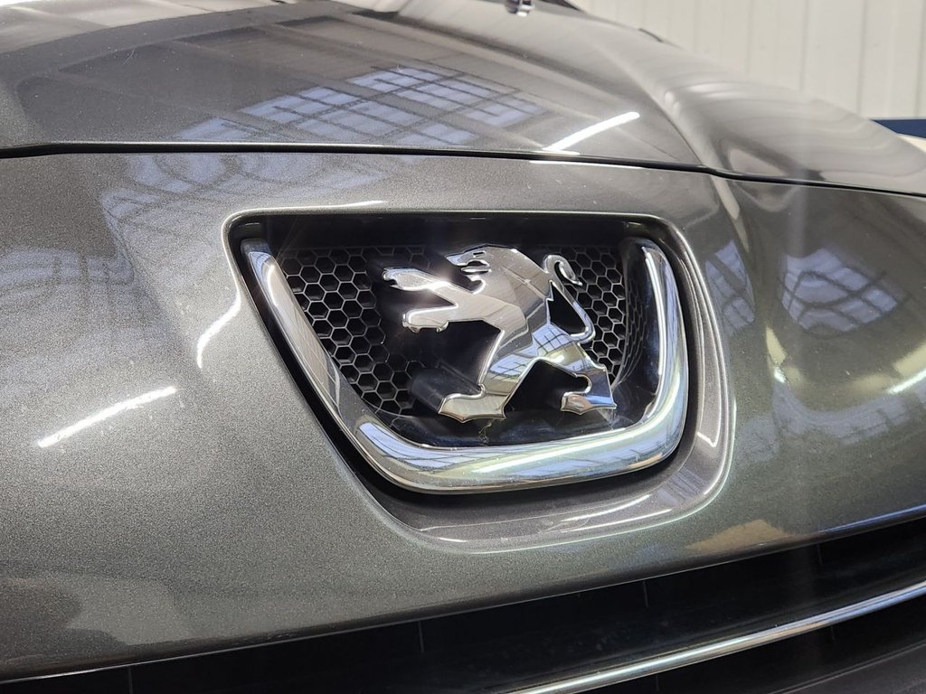 Used Peugeot 5008 2013 for sale - 76333143: Photo 30