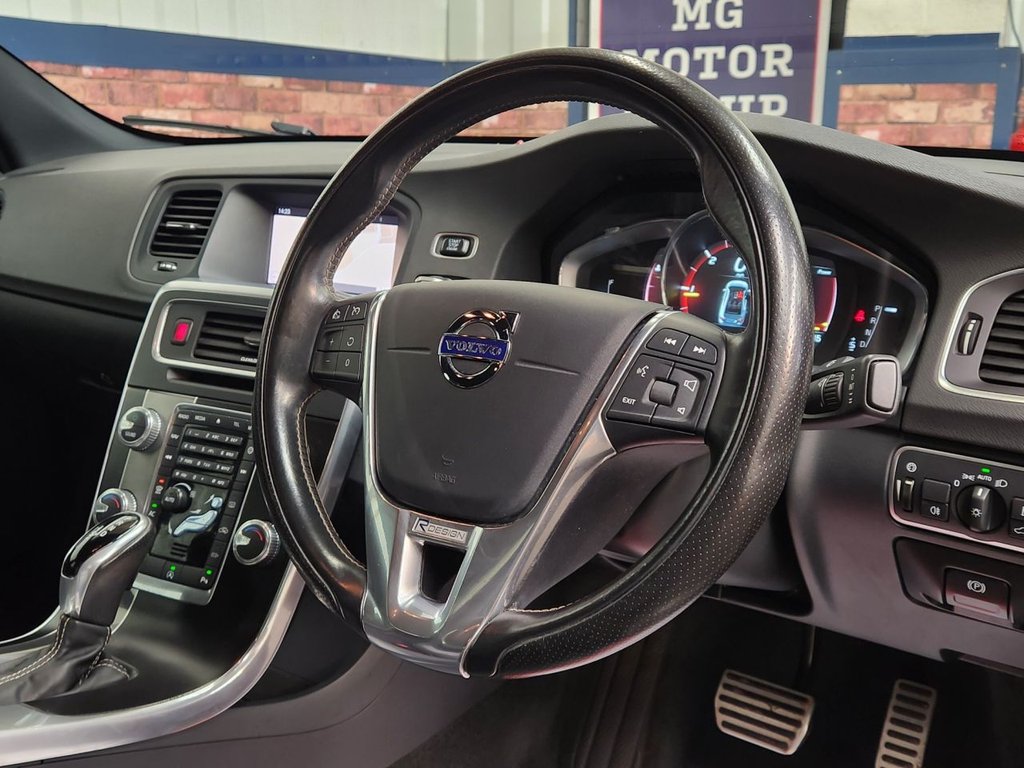 Used Volvo S60 2017 for sale - 76345631: Photo 18