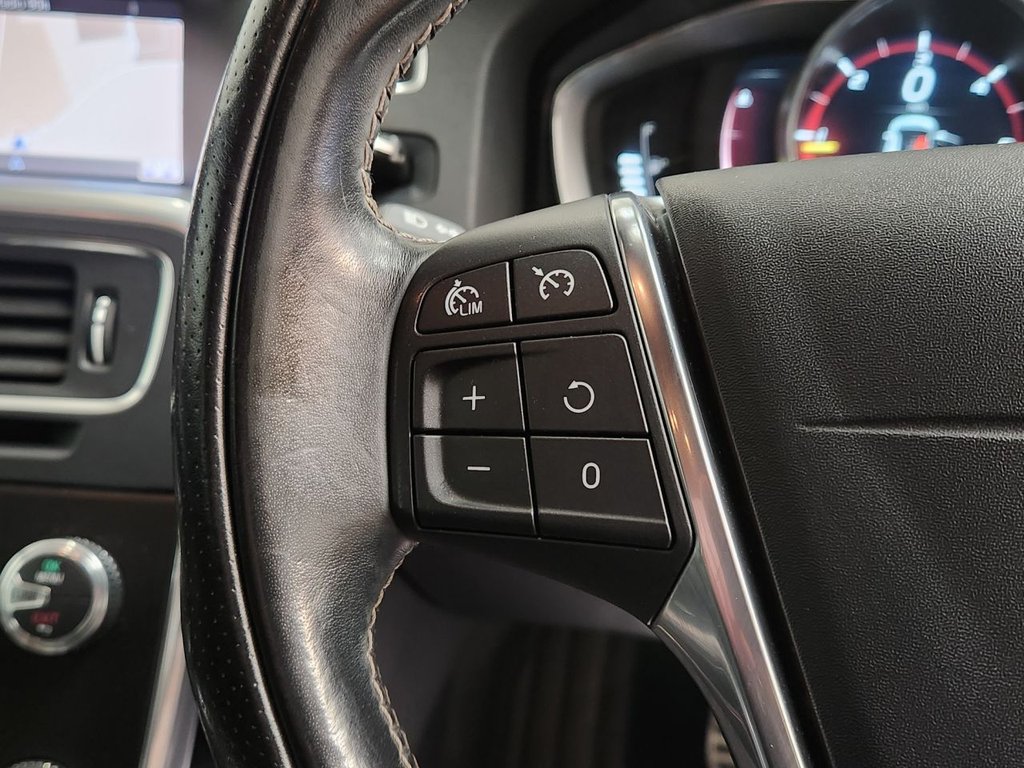 Used Volvo S60 2017 for sale - 76345631: Photo 19