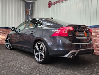 Used Volvo S60 2017 for sale - 76345631: Photo