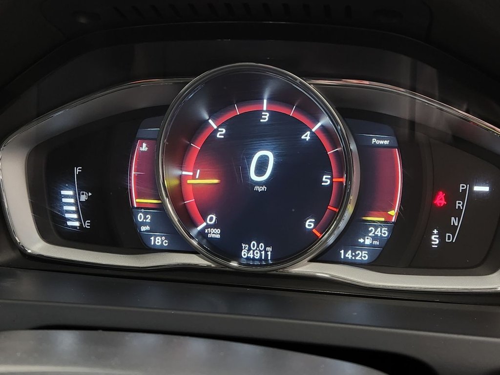 Used Volvo S60 2017 for sale - 76345631: Photo 7