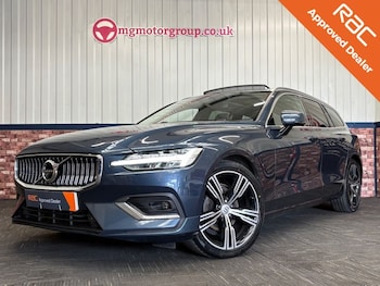 Used Volvo V60 2019 for sale - 79438085: Photo