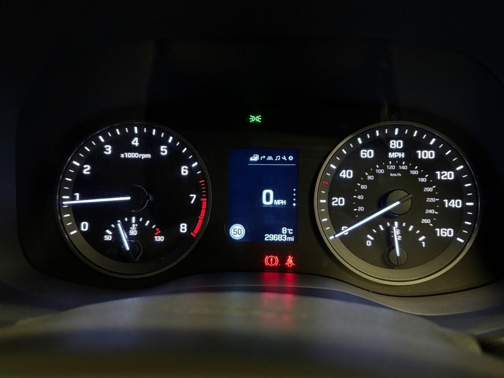 Used Hyundai TUCSON 2017 for sale - 77056352: Photo 8