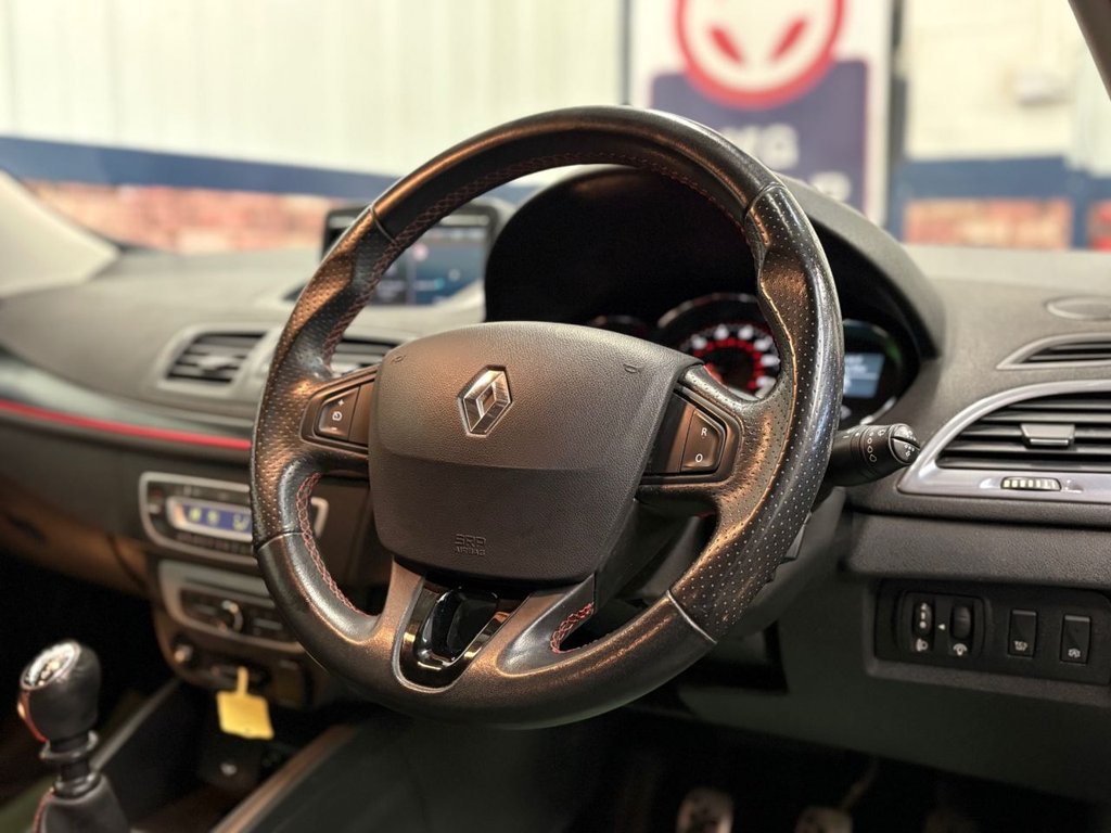 Used Renault Megane 2015 for sale - 77508009: Photo 19