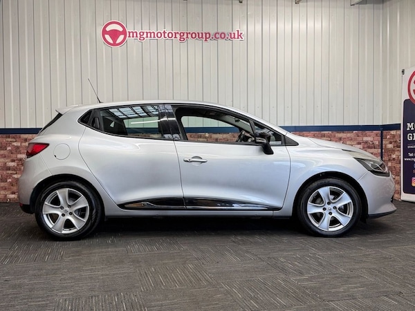 Used Renault Clio 2013 for sale - 76124184: Photo 11