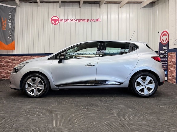 Used Renault Clio 2013 for sale - 76124184: Photo 12