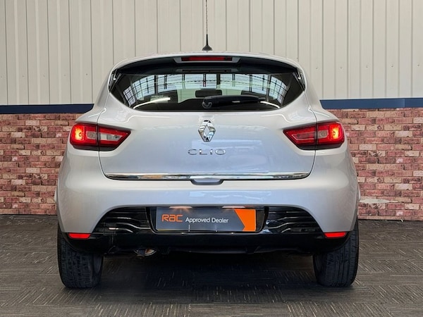 Used Renault Clio 2013 for sale - 76124184: Photo 17