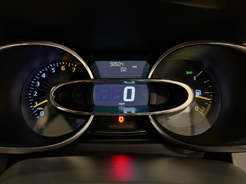 Used Renault Clio 2013 for sale - 76124184: Photo 24