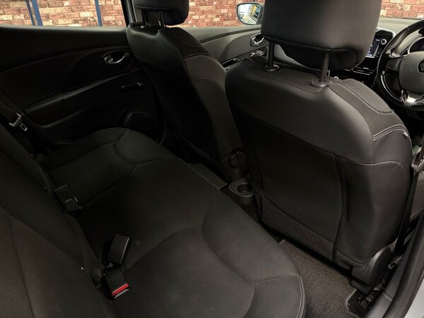Used Renault Clio 2013 for sale - 76124184: Photo 31