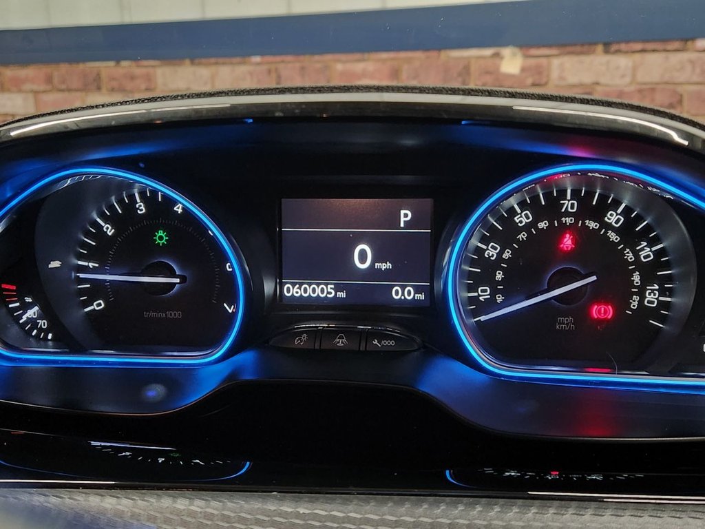 Used Peugeot 2008 2016 for sale - 76546692: Photo 7