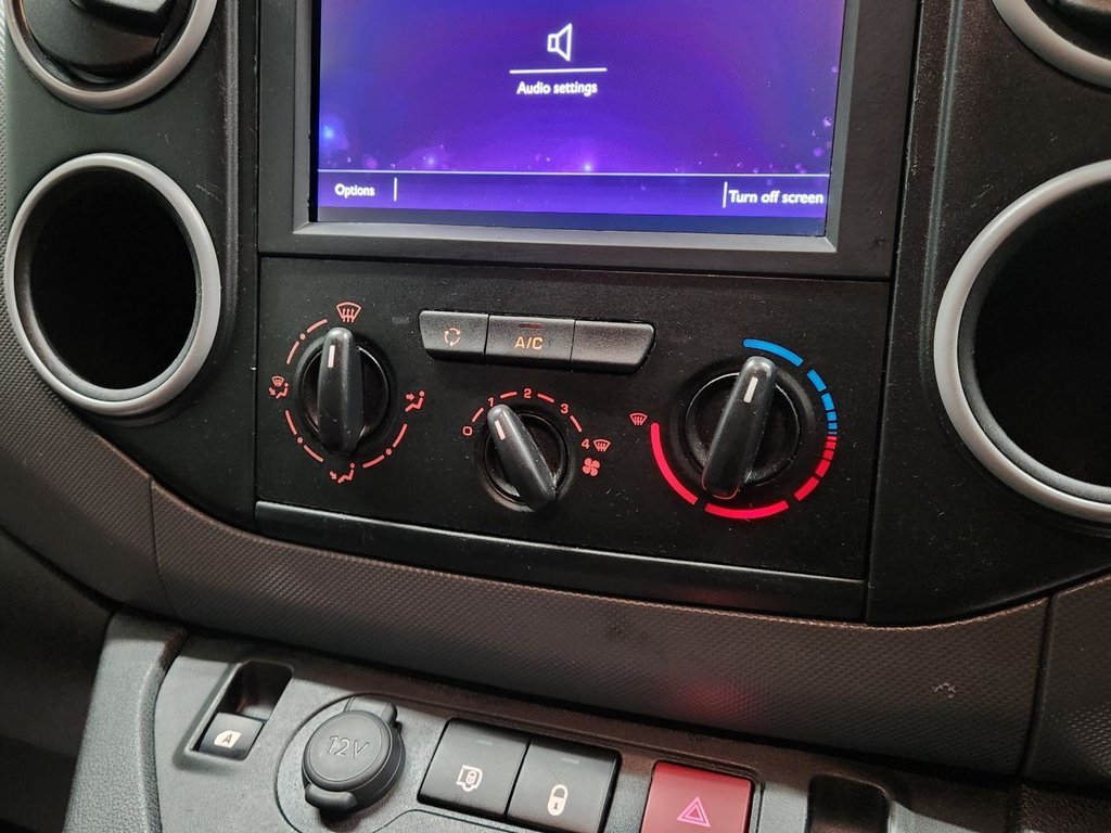 Used Peugeot Partner 2016 for sale - 76547107: Photo 23