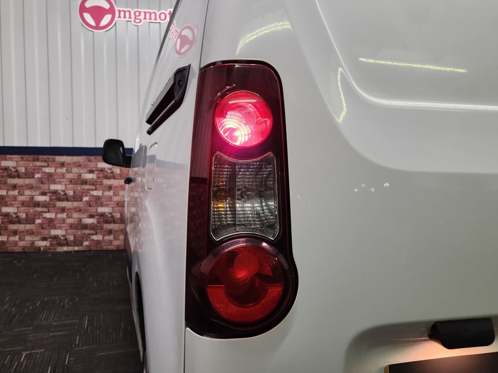 Used Peugeot Partner 2016 for sale - 76547107: Photo 27