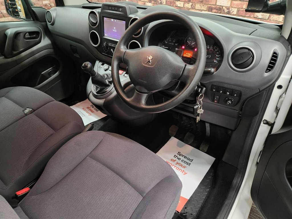 Used Peugeot Partner 2016 for sale - 76547107: Photo 6