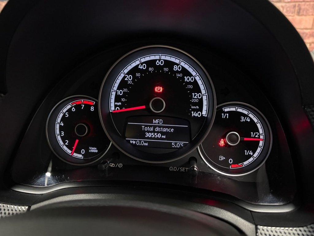 Used Volkswagen up! 2017 for sale - 77153369: Photo 8