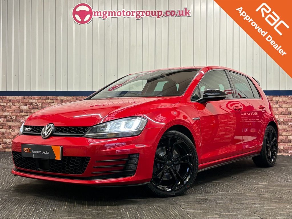 Used Volkswagen Golf 2015 for sale - 77368940: Photo 2