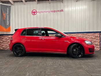 Used Volkswagen Golf 2015 for sale - 77368940: Photo