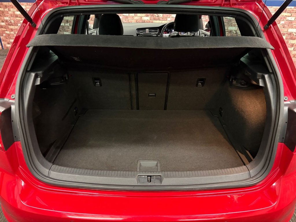 Used Volkswagen Golf 2015 for sale - 77368940: Photo 41