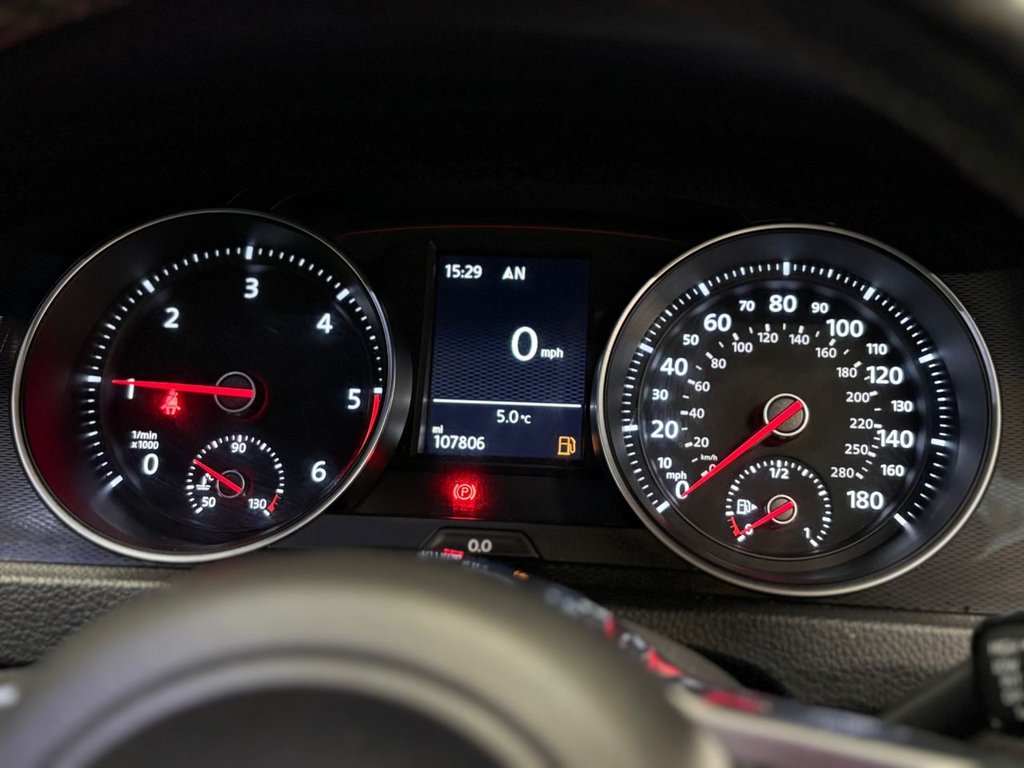 Used Volkswagen Golf 2015 for sale - 77368940: Photo 8