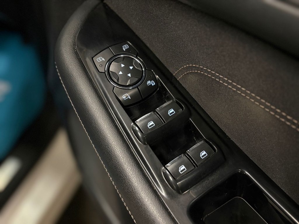 Used Ford Edge 2017 for sale - 77037701: Photo 30