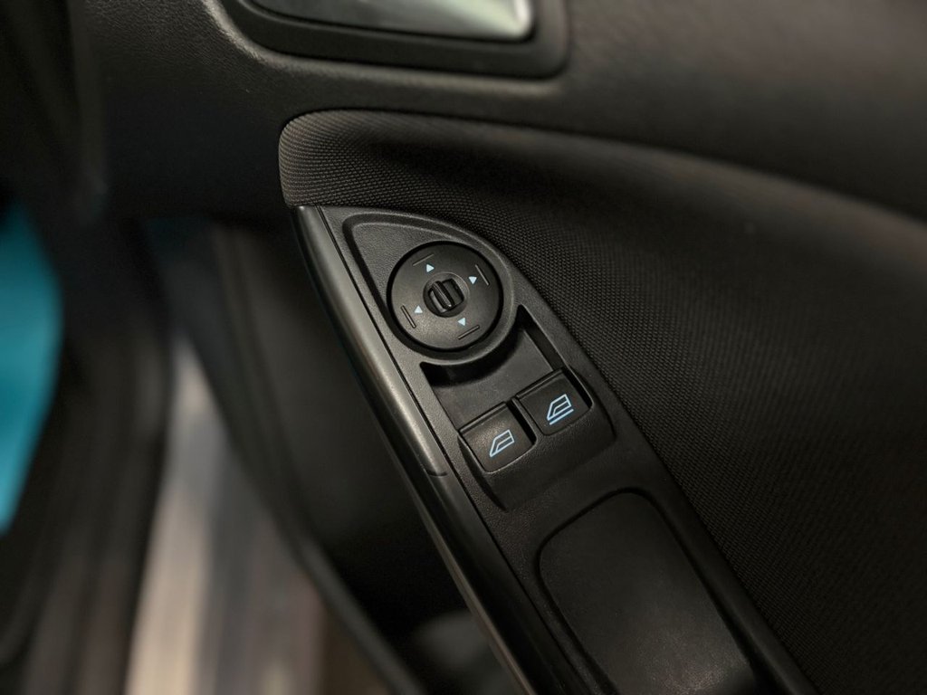 Used Ford Focus 2013 for sale - 77835715: Photo 28