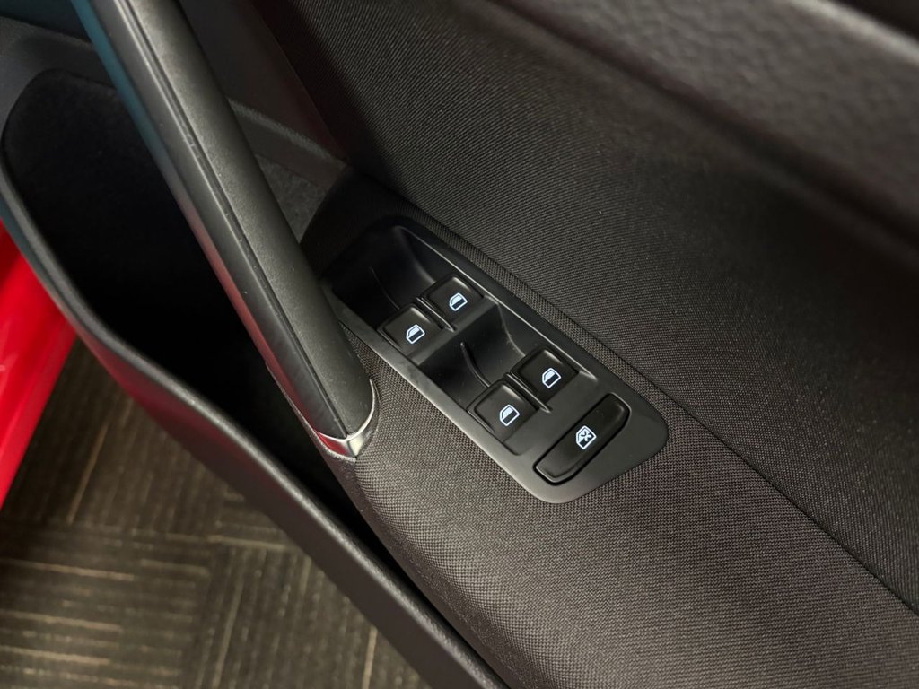 Used Volkswagen Golf 2015 for sale - 77919826: Photo 30