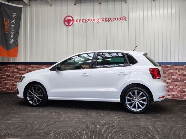 Used Volkswagen Polo 2015 for sale - 75727234: Photo 13