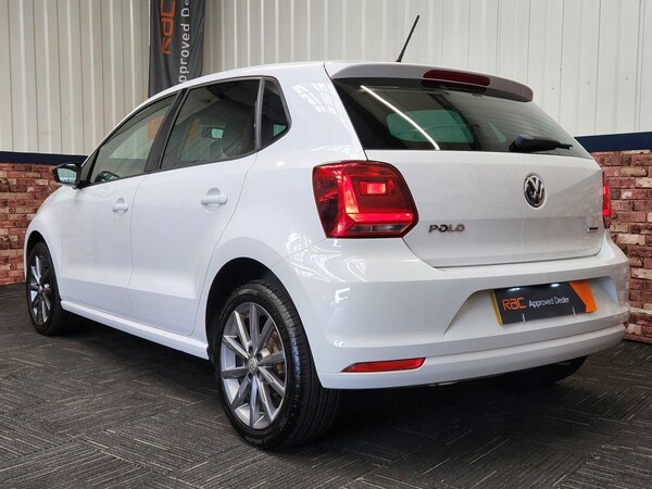 Used Volkswagen Polo 2015 for sale - 75727234: Photo 14