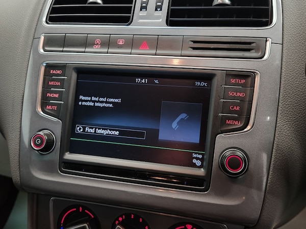 Used Volkswagen Polo 2015 for sale - 75727234: Photo 23