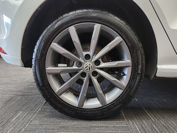 Used Volkswagen Polo 2015 for sale - 75727234: Photo 34