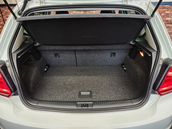 Used Volkswagen Polo 2015 for sale - 75727234: Photo 35
