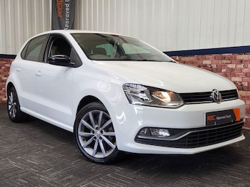 Used Volkswagen Polo 2015 for sale - 75727234: Photo
