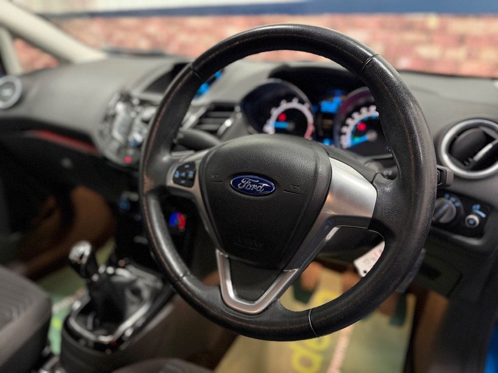 Used Ford Fiesta 2013 for sale - 76154399: Photo 18