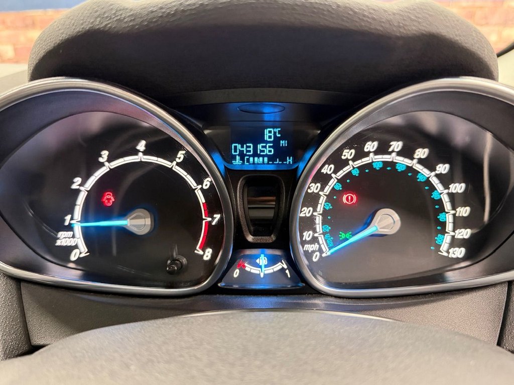 Used Ford Fiesta 2013 for sale - 76154399: Photo 8