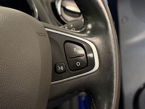 Used Renault Clio 2017 for sale - 76202553: Photo 18