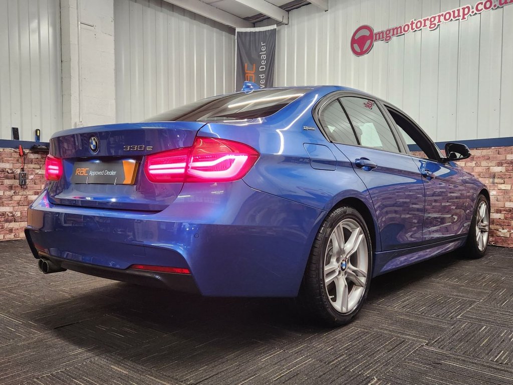 Used BMW 3 Series 2018 for sale - 76569999: Photo 17