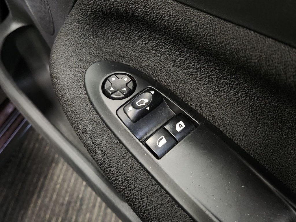 Used Citroen DS3 2015 for sale - 76333199: Photo 24