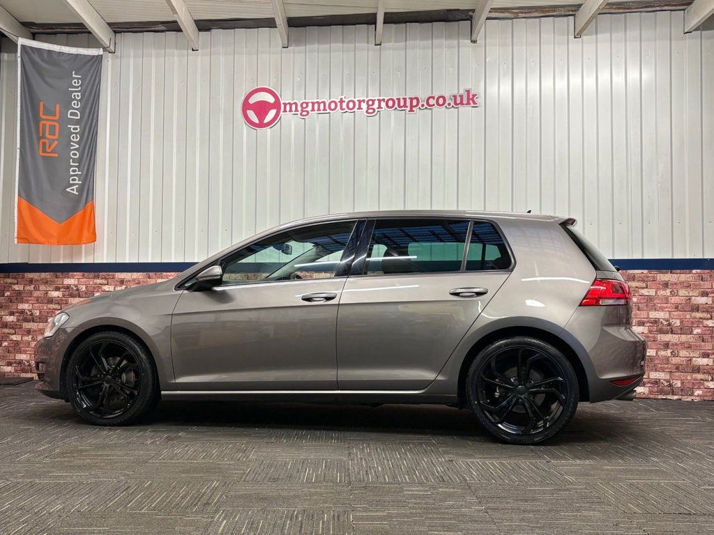 Used Volkswagen Golf 2013 for sale - 77534420: Photo 14