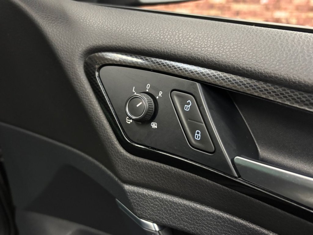 Used Volkswagen Golf 2013 for sale - 77534420: Photo 29