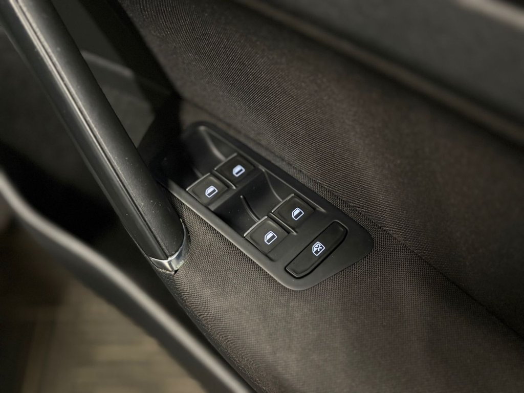 Used Volkswagen Golf 2013 for sale - 77534420: Photo 30