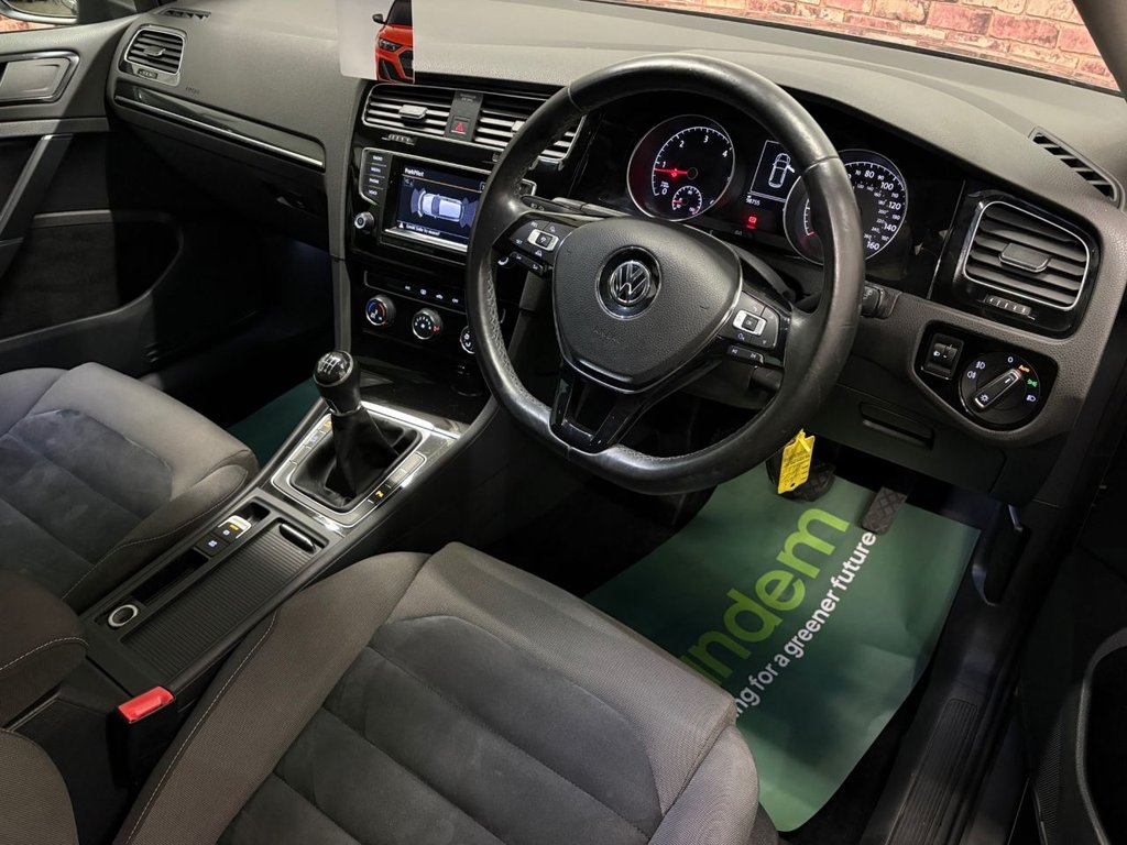 Used Volkswagen Golf 2013 for sale - 77534420: Photo 7