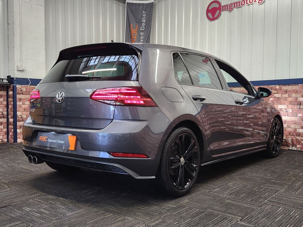 Used Volkswagen Golf 2018 for sale - 76985722: Photo 18