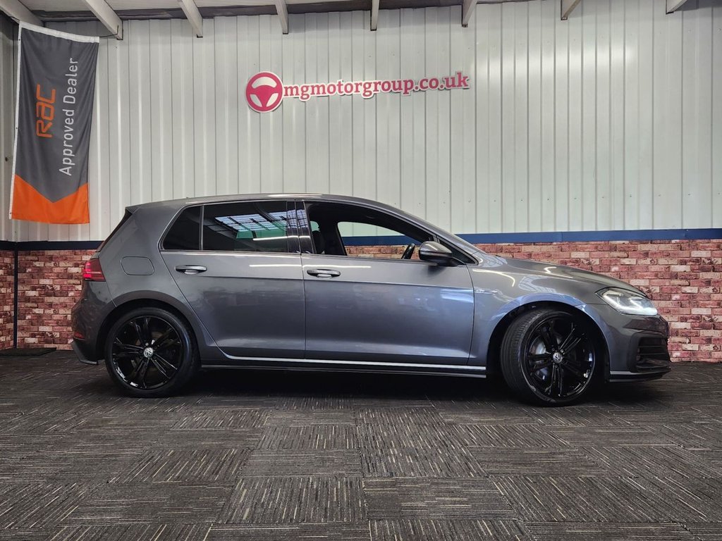 Used Volkswagen Golf 2018 for sale - 76985722: Photo 3