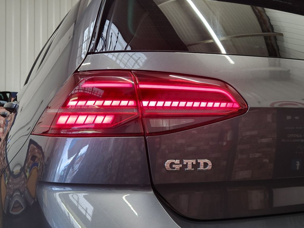 Used Volkswagen Golf 2018 for sale - 76985722: Photo 38