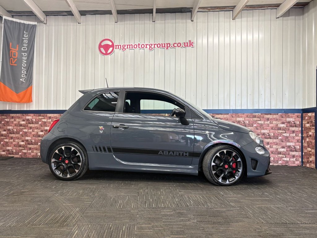 Used Abarth 595 2017 for sale - 77898925: Photo 2